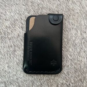 Rustic Heirloom Hitchhiker Wallet (Blackout)